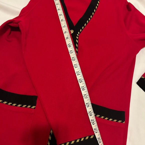 Preowned Cathy Daniels red button down cardigan Medium - Picture 3 of 13